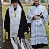 Archbishop Irenée & Protodeacon Jesse pause to reflect before Parastas for Archimandrite Alexander at graveside